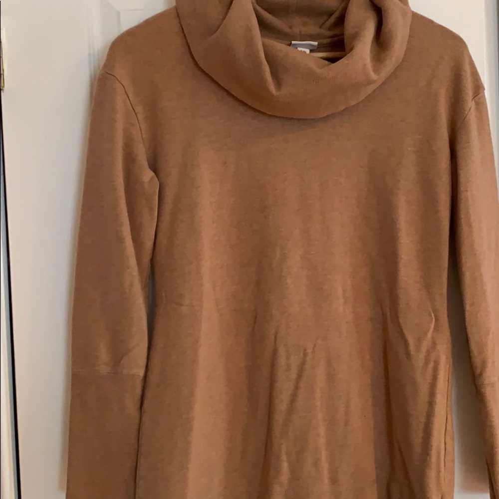 Women’s shirt